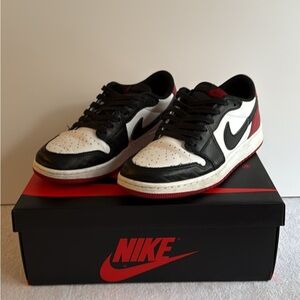 Jordan Men's Black, White, and Red Sneakers